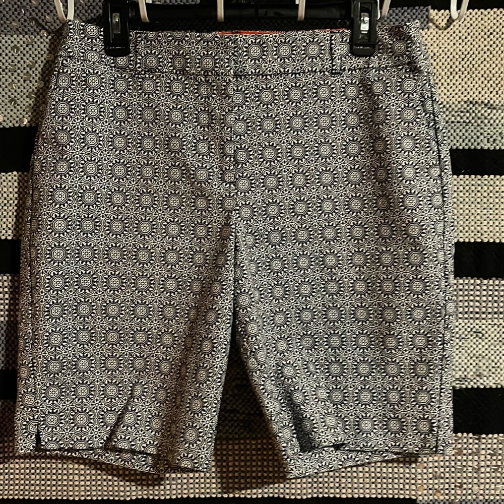 Boden Bermuda shorts